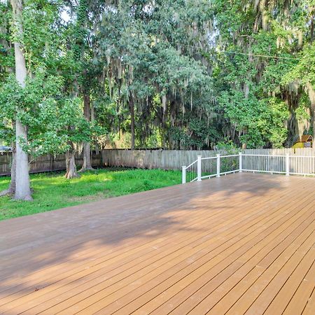 Pet-Friendly Savannah Home With Cozy Fireplace! Exterior photo