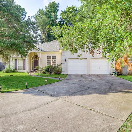 Pet-Friendly Savannah Home With Cozy Fireplace! Exterior photo