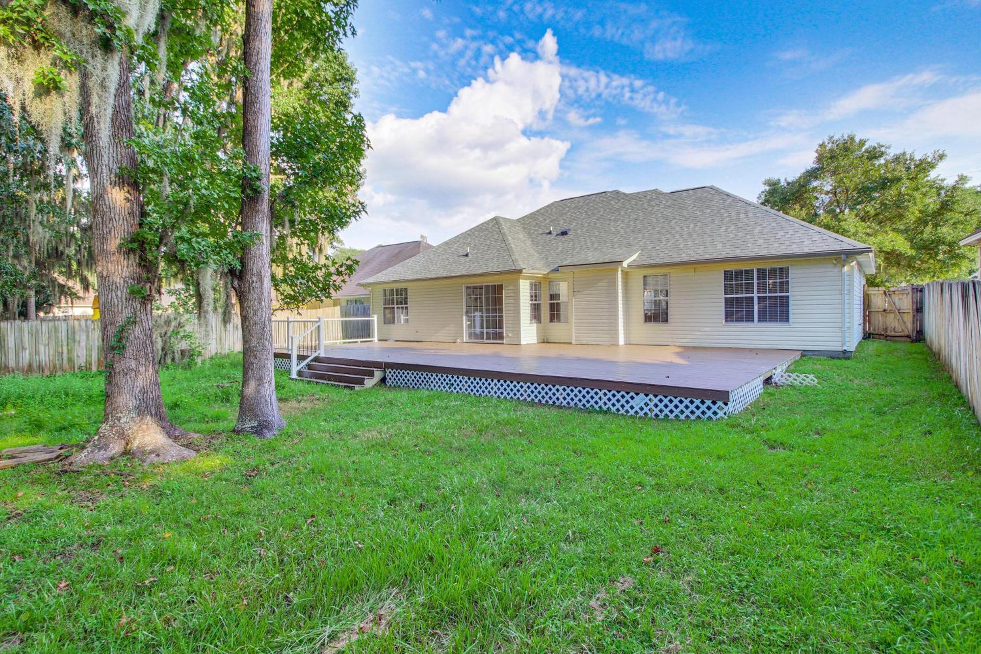 Pet-Friendly Savannah Home With Cozy Fireplace! Exterior photo